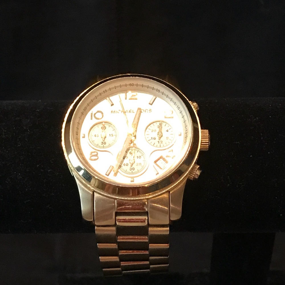Michael Kors gold Watch